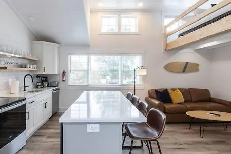 Ocean Lofts In The Vibe #8 - 5 Min Walk To Beach Virginia Beach Apartment